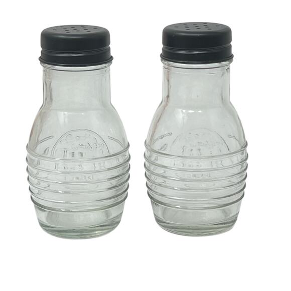 Sweet Home Clear Glass Salt & Pepper Shaker Set 4″ Tall Everyday Kitchen Use - Picture 2 of 4